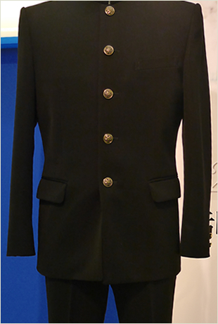 高機能学生服